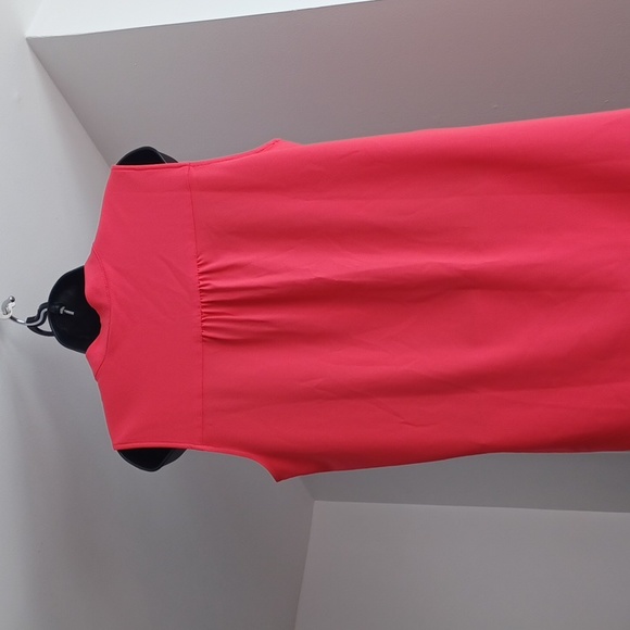 Coral sleeveless top - Picture 5 of 5
